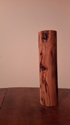 Vase cylindrique uniflore en olivier3