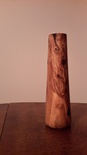 Vase conique uniflore en olivier