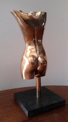 Buste de femme (Cécile)4