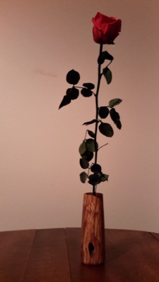 Vase uniflore conique en olivier5