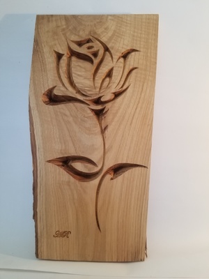 Fleur- Sa Majesté la Rose