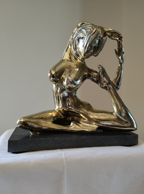 Femme nue en position de yoga (Véronique)4