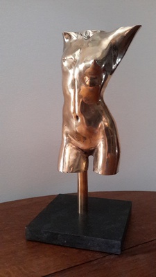 Buste de femme (Cécile)3