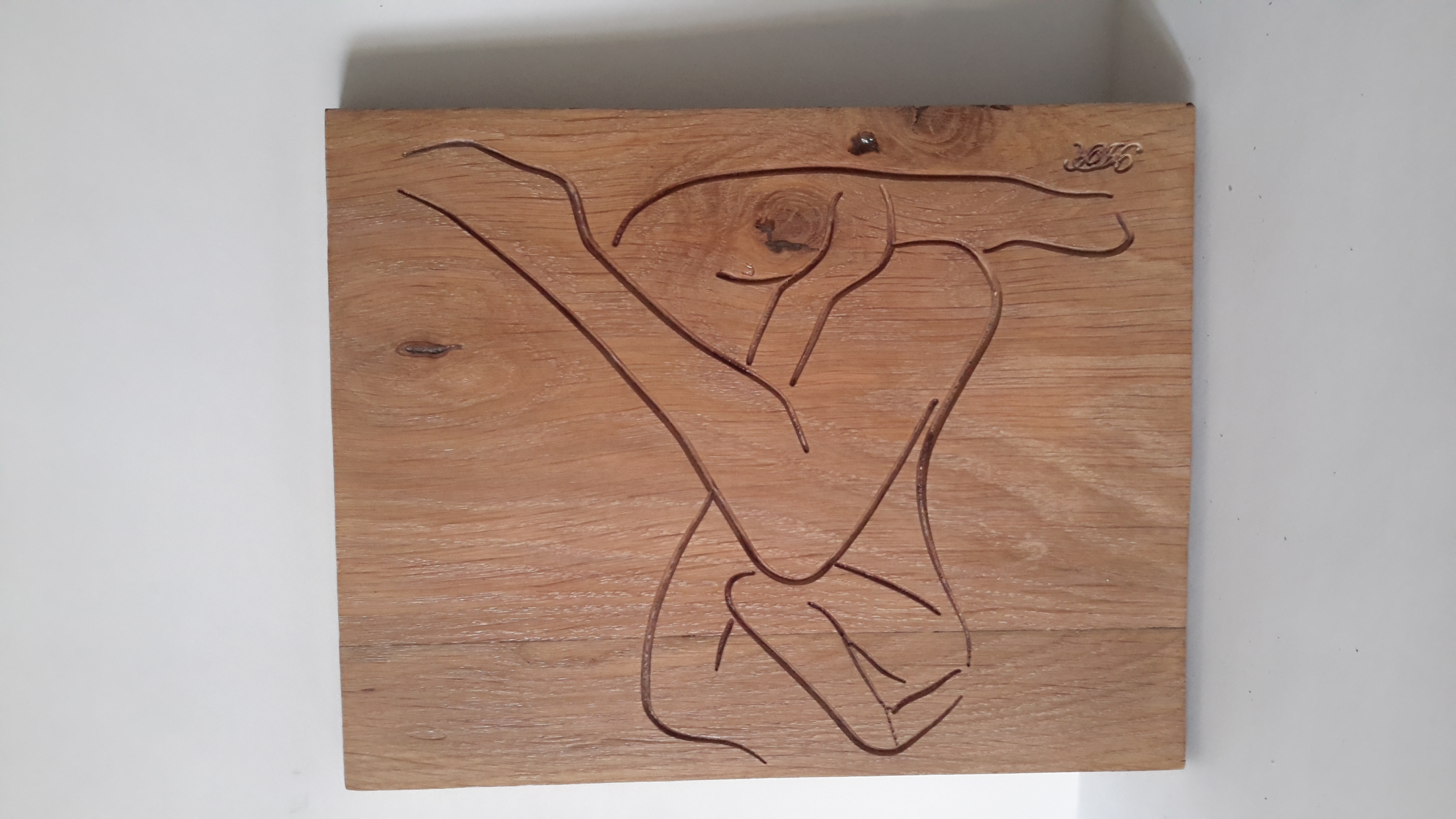 Corps de femme assise1