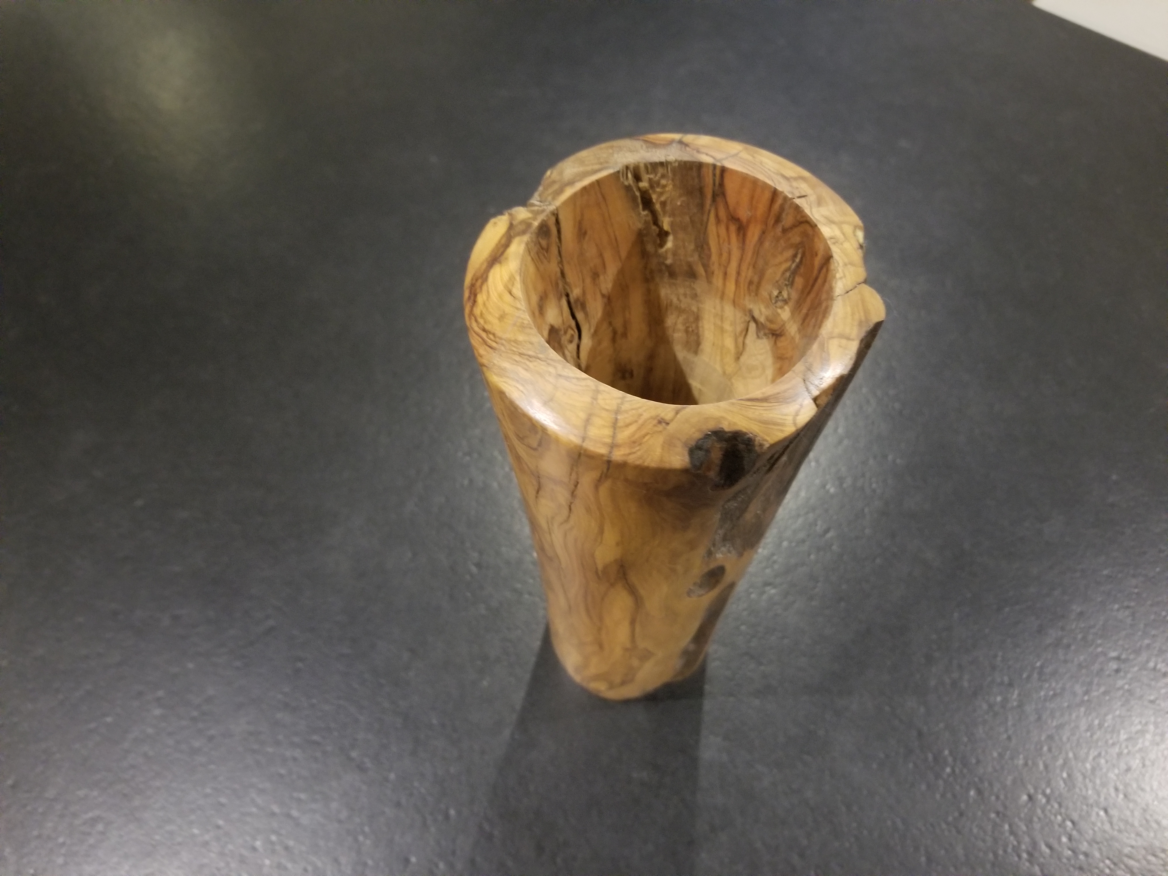 Grand vase en olivier2